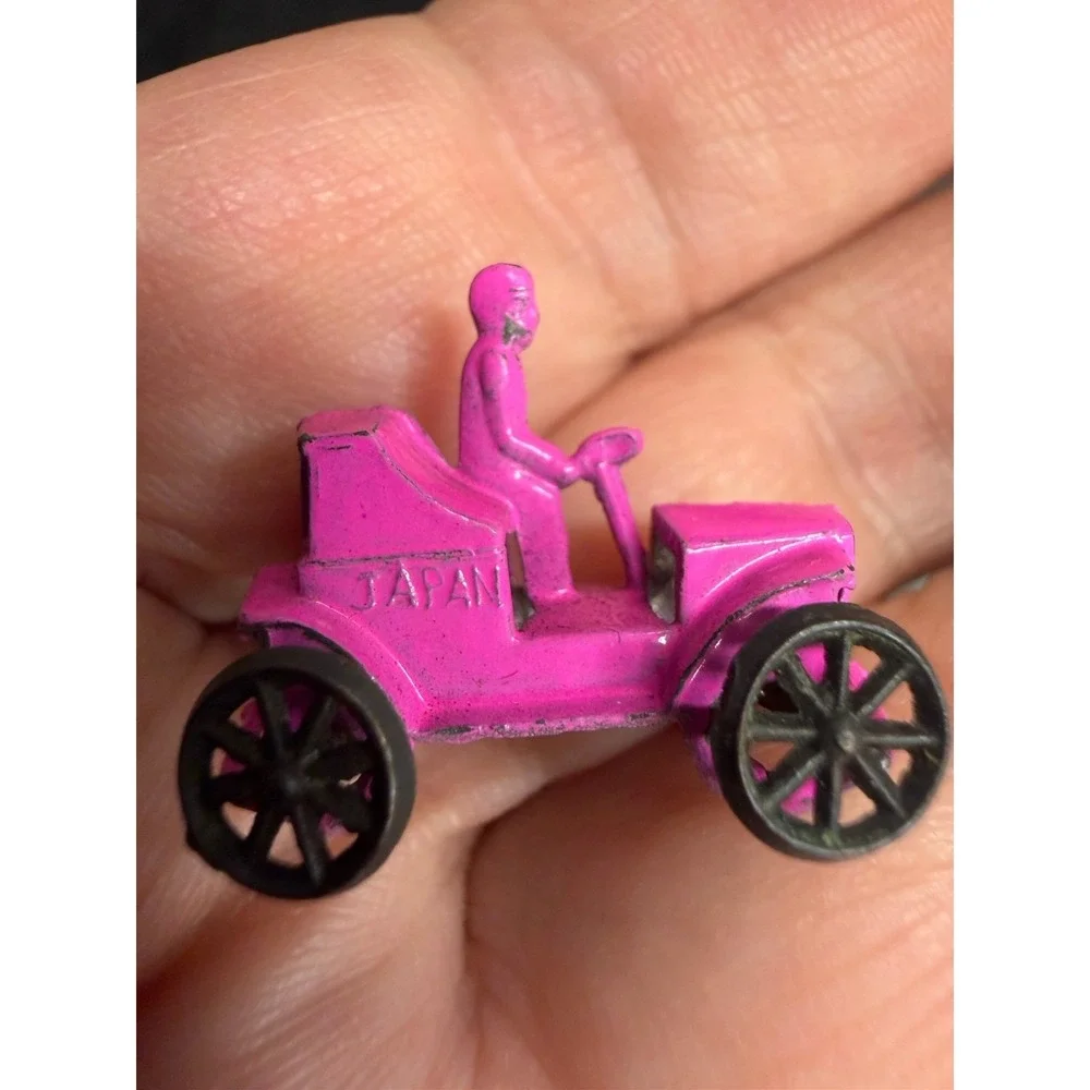 Miniature Cast Metal Toy Car Driver‎ JAPAN Marked Pink Penny Toy Dollhouse 1